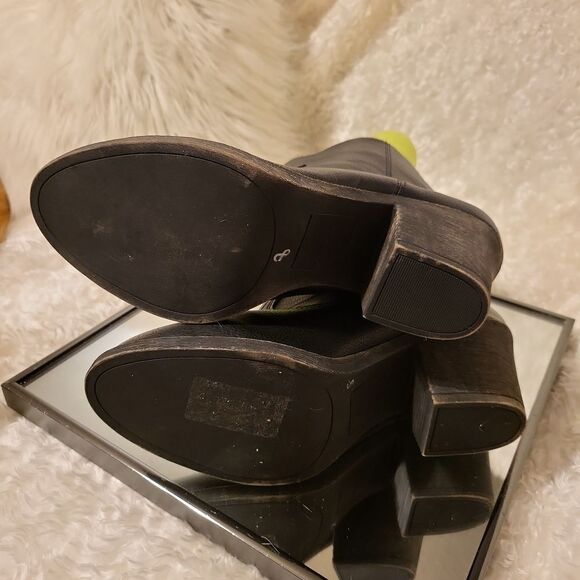 K9 rocketing, size 9 & 1/2 black in color vegan faux leather ,cloth inside,comfy - Picture 5 of 8